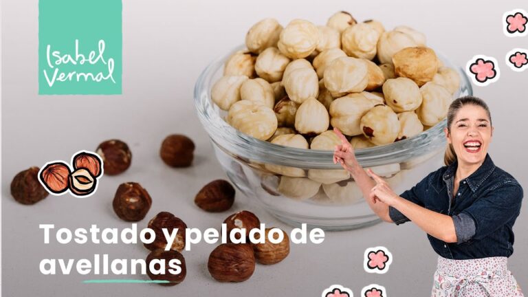 Delicias de Reposter&iacute;a: Variedad de Ingredientes con Avellanas Tostadas
