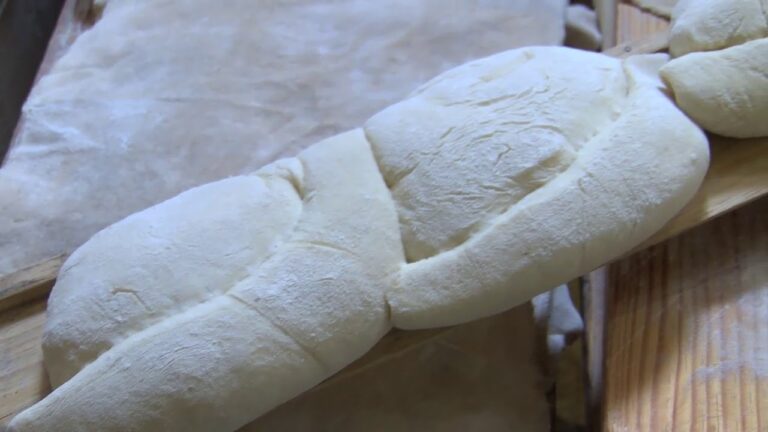 El Pan Franc&eacute;s: Un &Iacute;cono en la Gastronom&iacute;a Mundial