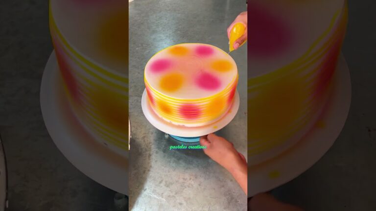Creaciones &Uacute;nicas en Decoraci&oacute;n de Pasteles con Fondant
